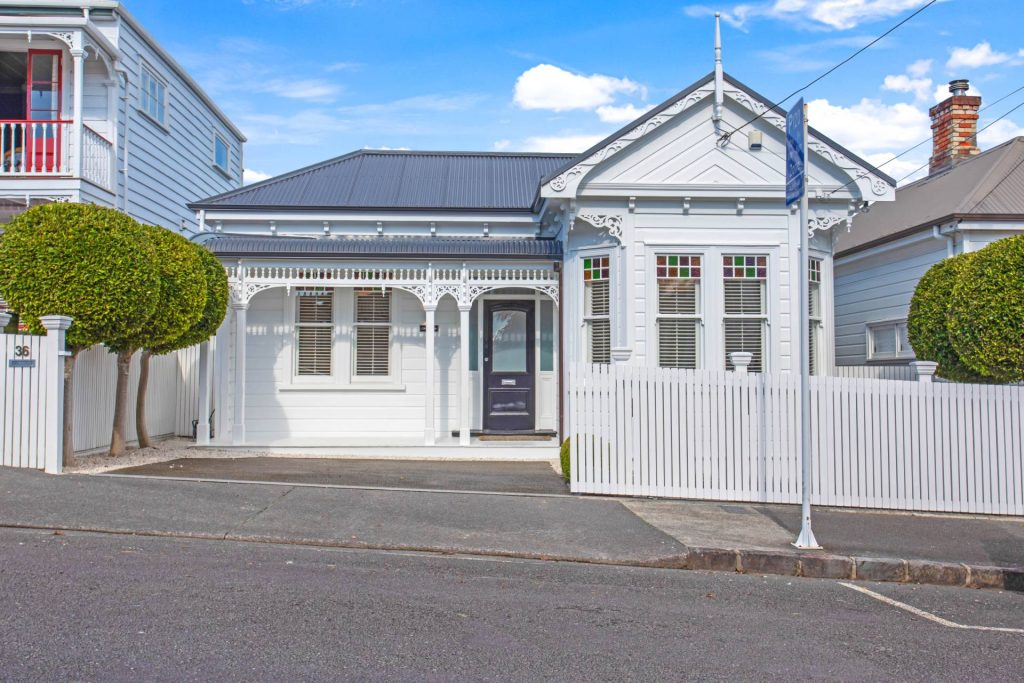 cowan front stay hub